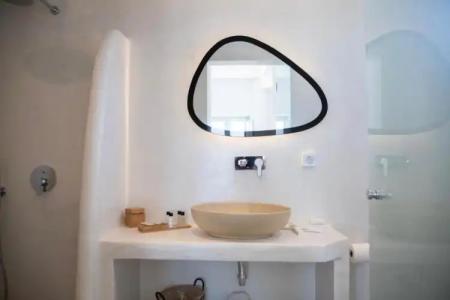 Caldera Cliff Illusion Suites - 104