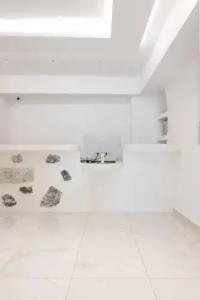 Caldera Cliff Illusion Suites - 19