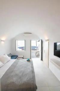 Caldera Cliff Illusion Suites - 49