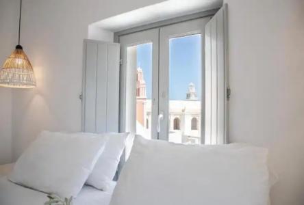 Caldera Cliff Illusion Suites - 83