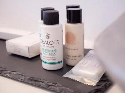 Caldera Cliff Illusion Suites - 56