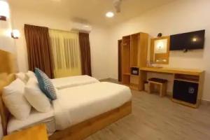 Manta Hotel, Dhangethi