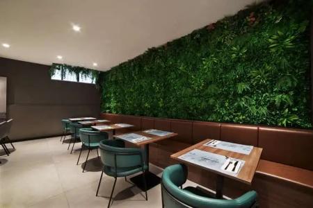 Radisson Nola Naples - 13