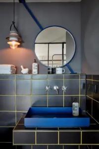 25Hours Duesseldorf Das Tour - 25