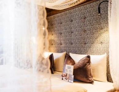 BurgFalkenstein - 40