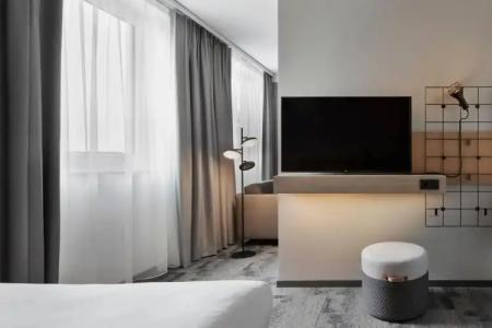 Moxy Duesseldorf City - 12