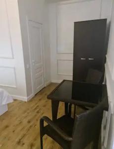 Riverside Boutique - 7