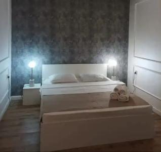 Riverside Boutique - 6