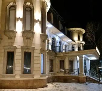 Riverside Boutique - 3