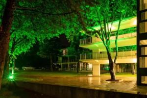 Queen Nelly Park Hotel, Kiten