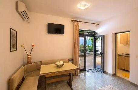 Madra Rooms and Apartments - 80