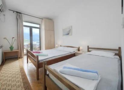 Madra Rooms and Apartments - 20