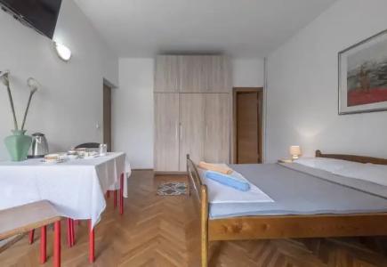 Madra Rooms and Apartments - 23