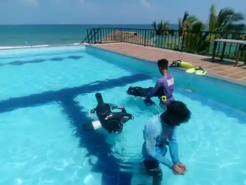 Queen Star Beach Resort - 3