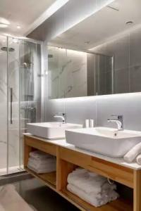 Athens Hill Luxury Apartments - 32