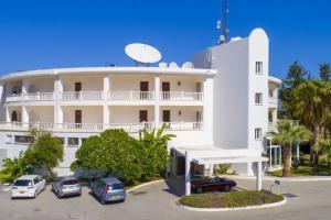 Hotel Sempati, Lapithos
