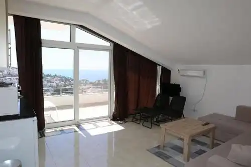 Britannia Apartments - By The KALAJA And Small Beach - 2