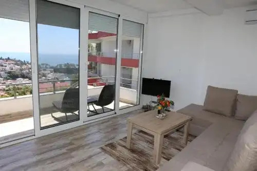 Britannia Apartments - By The KALAJA And Small Beach - 9