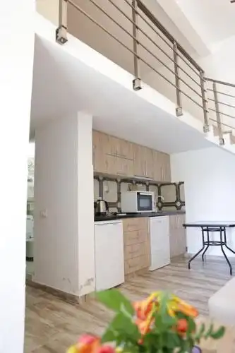 Britannia Apartments - By The KALAJA And Small Beach - 10