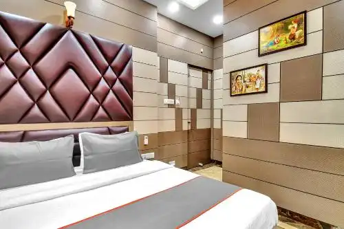 Collection O 86328 Margaret - 11