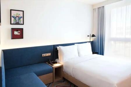 Hampton by Hilton Munich Airport South - 4