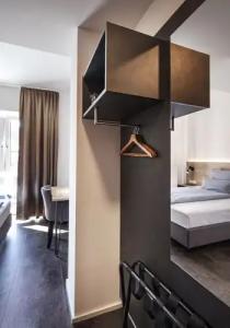 Drexel`s Parkam Schloss - 30