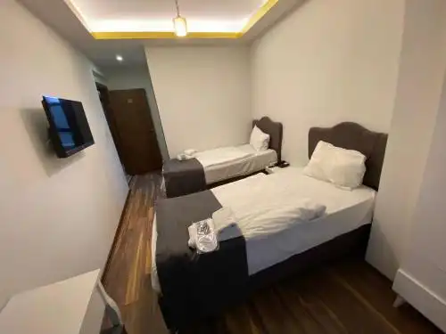 Malakat & Spa - 3
