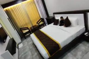 Hotel Abooz, Bengaluru