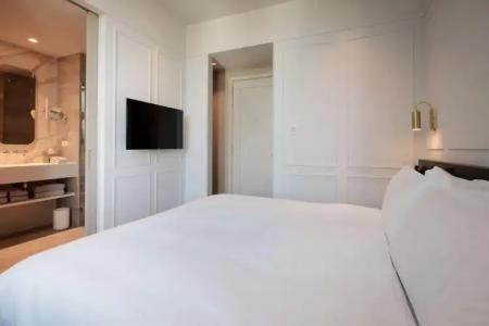 Pillows Grand Boutique Maurits at the Park - Small Luxurys - 5