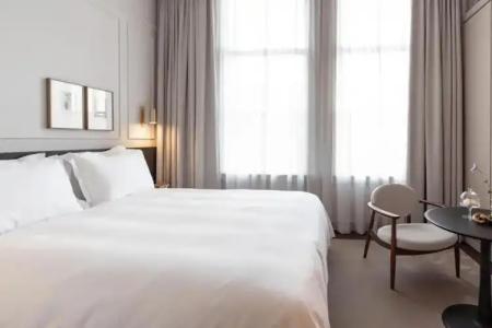 Pillows Grand Boutique Maurits at the Park - Small Luxurys - 23