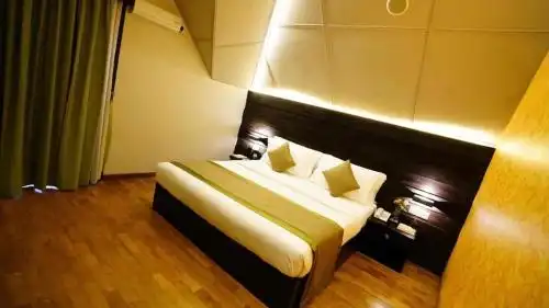 Victoria Court Suites - 11