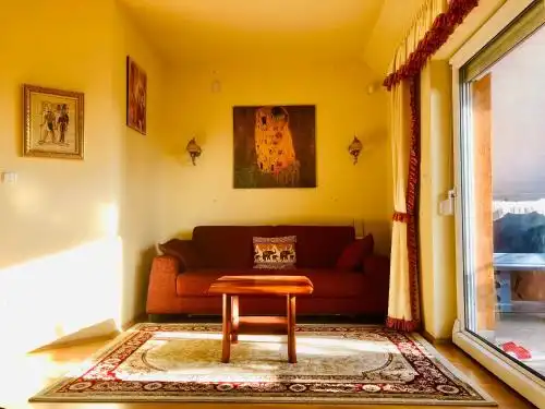Apollo Inn - 4