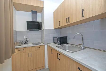 Cartez by Horizons, - 98