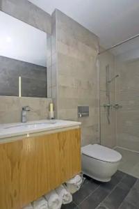 Cartez by Horizons, - 99