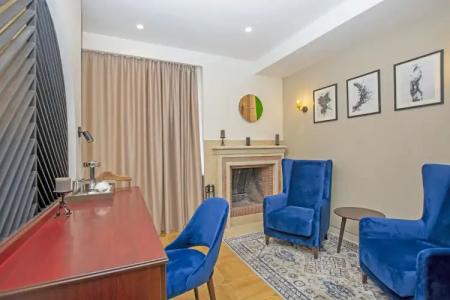 Cartez by Horizons, - 109