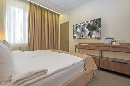 Cartez by Horizons, - 94