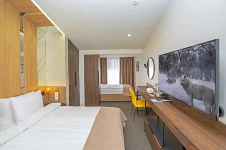 Cartez by Horizons, - 89