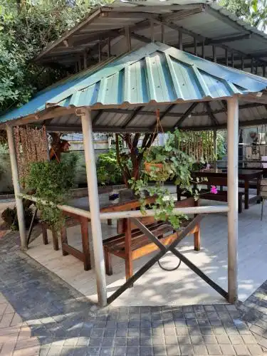 Le Figaro Guest house - 12