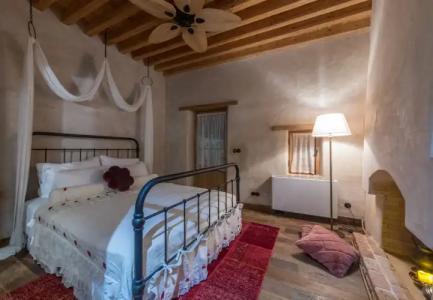 Kassandra Heritage Boutique-hotel - 38