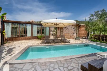 Kassandra Heritage Boutique-hotel - 20