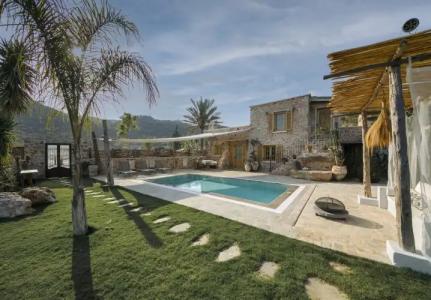 Kassandra Heritage Boutique-hotel - 36