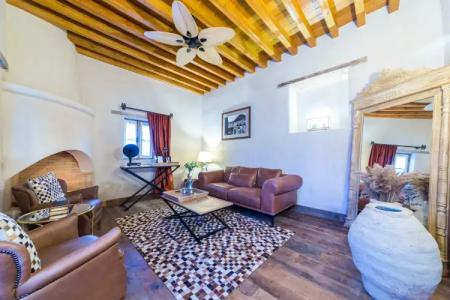 Kassandra Heritage Boutique-hotel - 17