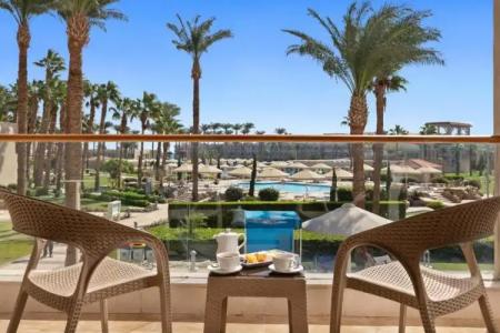 Beach Albatros The Club - - 18