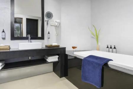 NH Bentota Ceysands Resort - 61