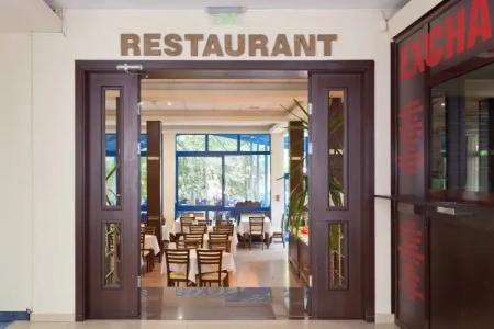 Blue Sky - & Parking - 16