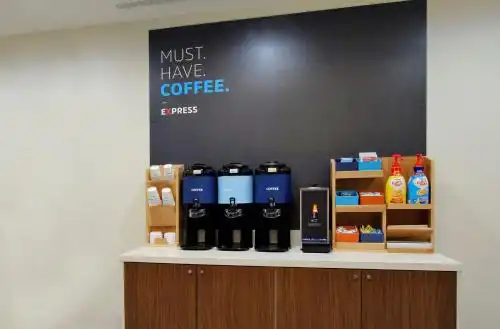 Holiday Inn Express & Suites SURREY by IHG - 16