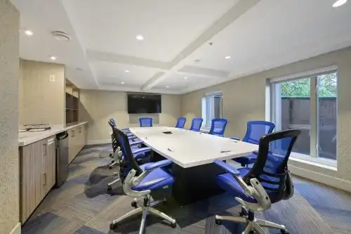Holiday Inn Express & Suites SURREY by IHG - 24