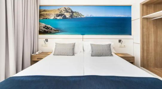 Globales Santa Lucia Adults Only +18 - 50