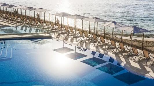 Globales Santa Lucia Adults Only +18 - 35