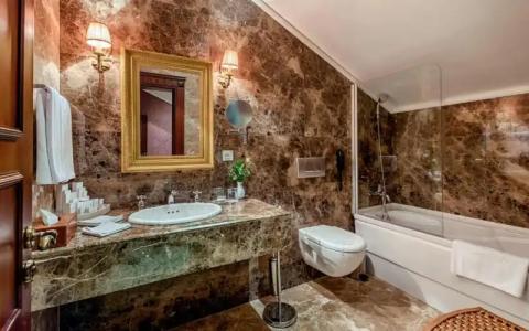 Dobedan Exclusive & Spa ''Ex Brand Alva Donna Exclusive & Spa'' - 120